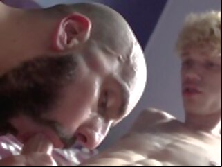 cumshot gay porn blowjob gay porn